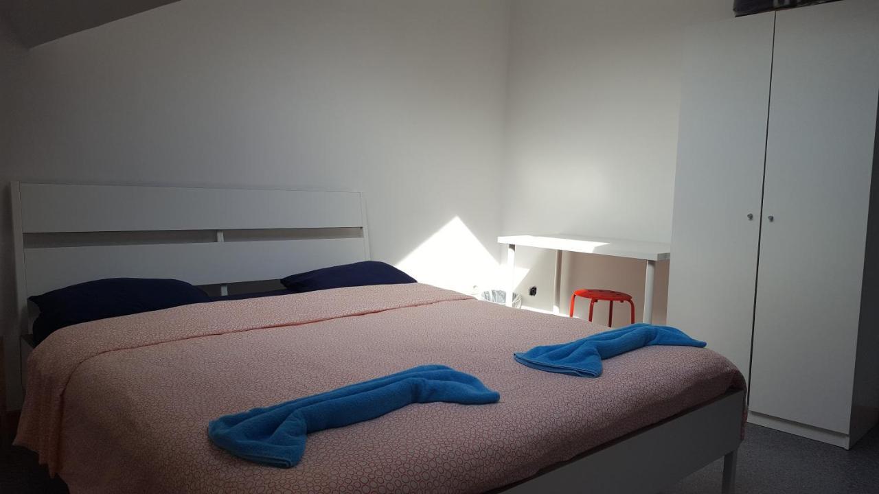 Du Moulin Room Liege Ngoại thất bức ảnh
